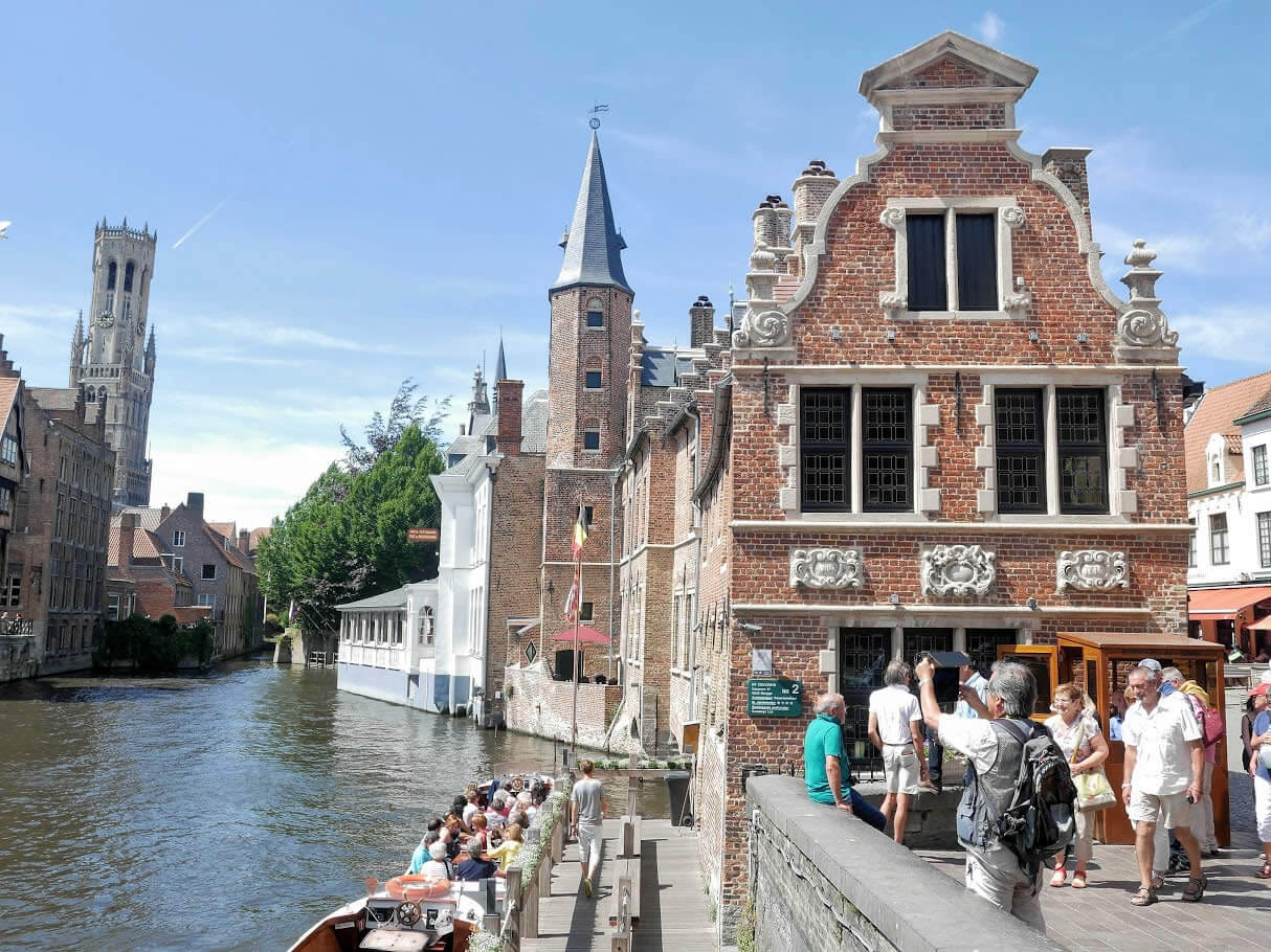 day trip to brugge from amsterdam