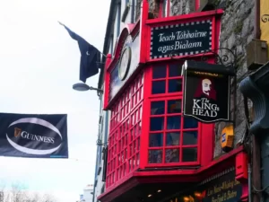 Kings head pub in Galway