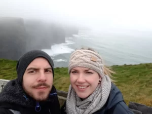Tea and Marijan selfie, Cliffs of Moher in the background