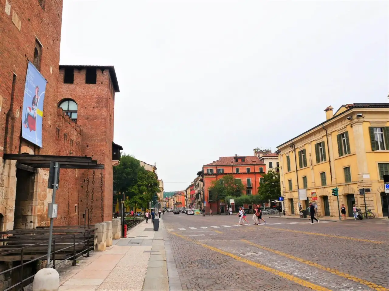 Street in which Castelvecchio in Verona