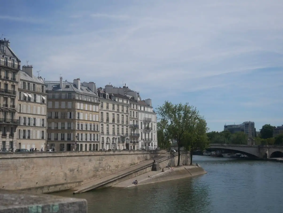 Buildings next to the Seine river