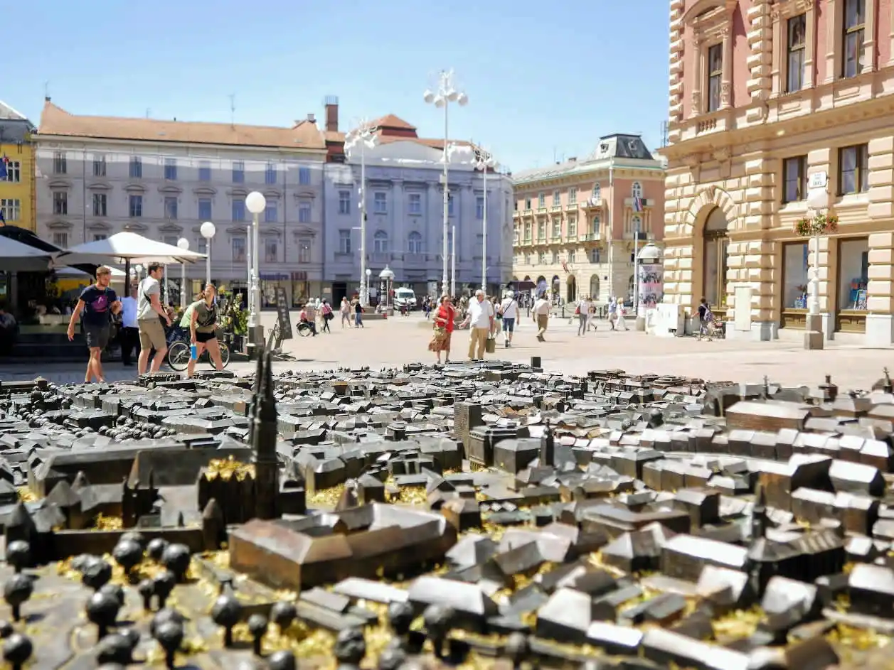 Model of Zagreb close to Ban Jelacic square