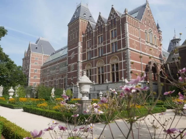 View on the Rijksmuseum building