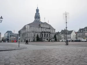 What to do in Maastricht: Maastricht City Hall