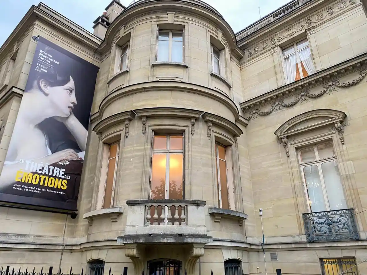 Musee Marmottan Monet in Paris building