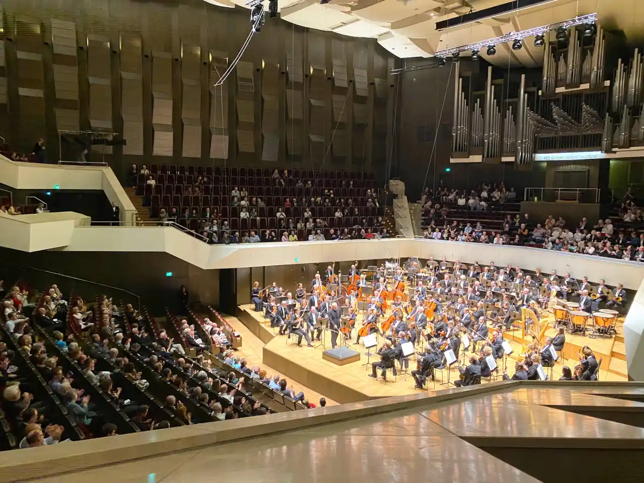 24 October 2021, Saxony, Leipzig: The Gaudium, the canteen of the  Gewandhaus. On Sunday, the concert hall welcomed guests to its open day and  allowed glimpses behind the scenes as well as