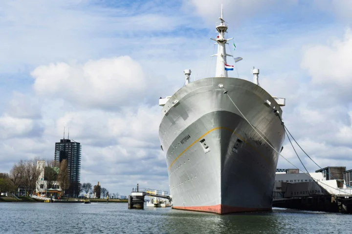 ss Rotterdam hotel ship review