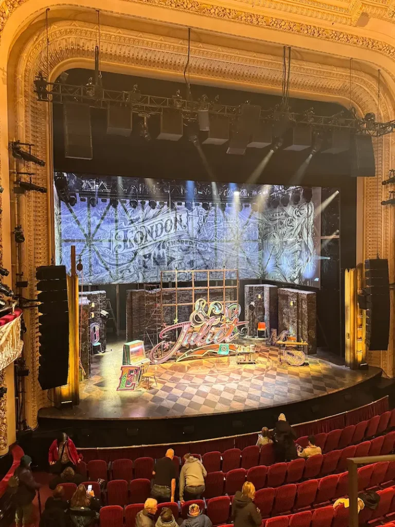 &Juliete Musical in Toronto