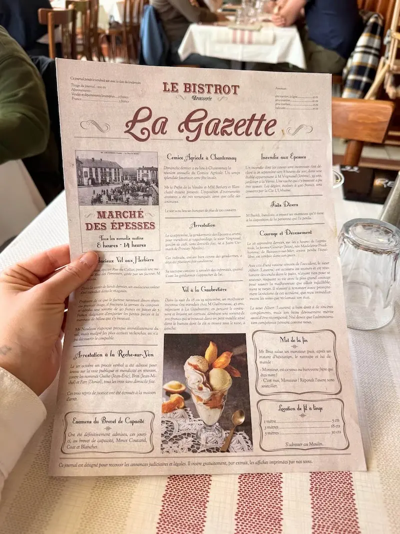 Le Bistrot at Bourg 1900 at Puy du Fou